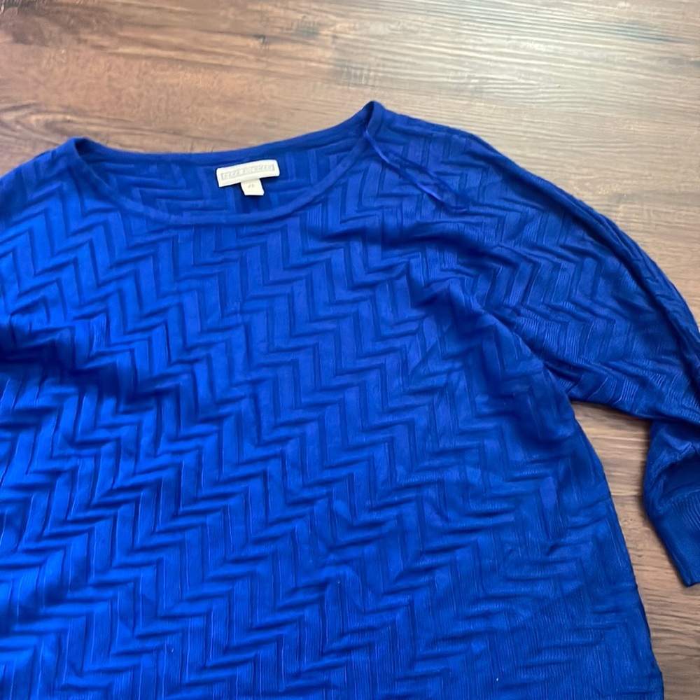Women’s blouse